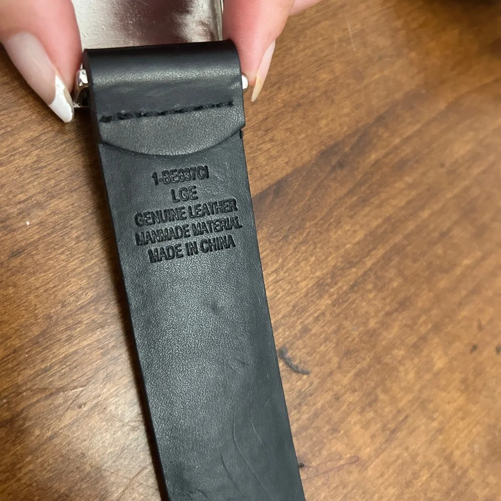Southwest Airlines logo official leather belt. M